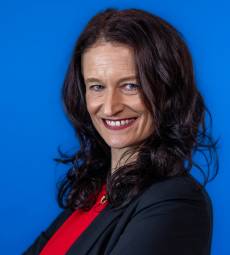 Anja Augenstein (Singer)